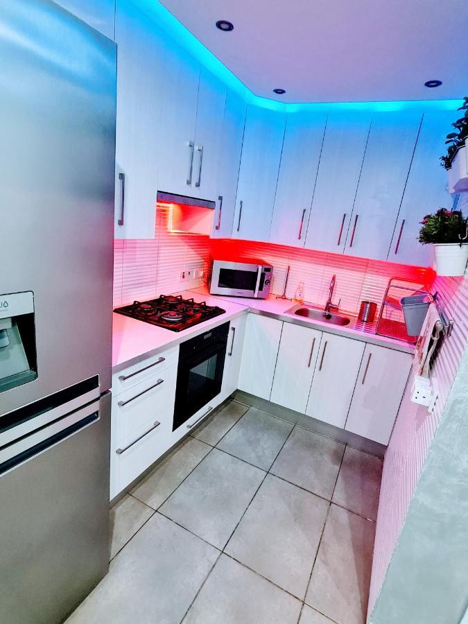 Hidden Lights Deluxe Apartment Ayia Napa Exteriör bild
