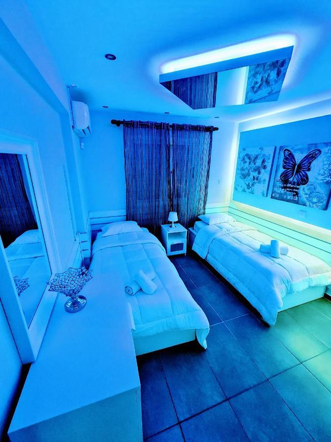 Hidden Lights Deluxe Apartment Ayia Napa Exteriör bild