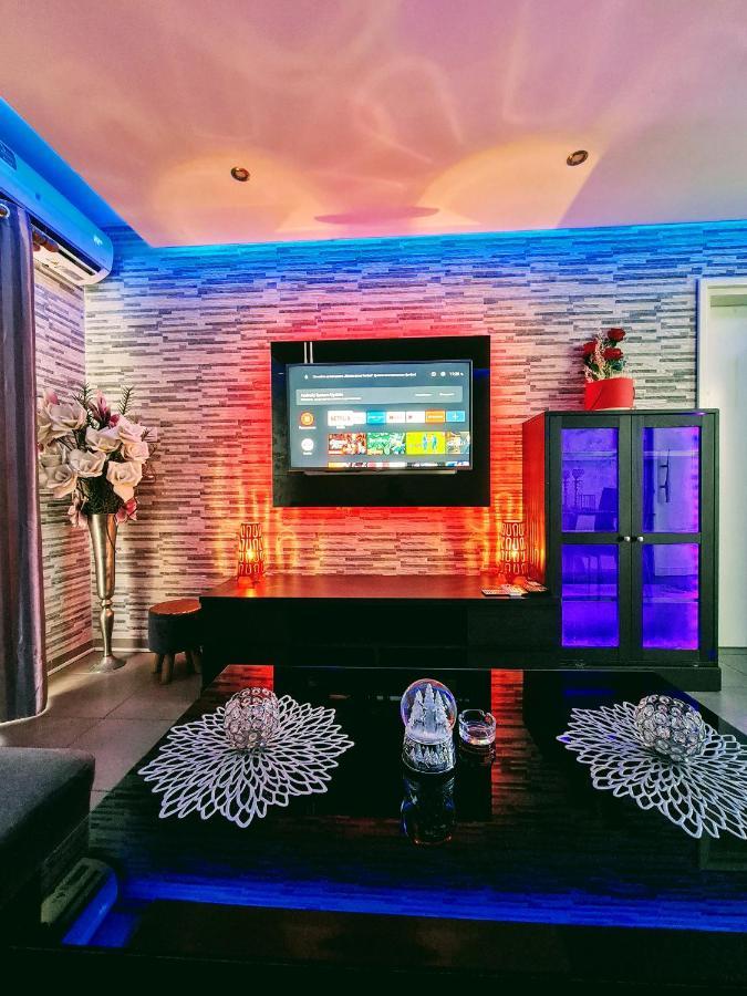 Hidden Lights Deluxe Apartment Ayia Napa Exteriör bild